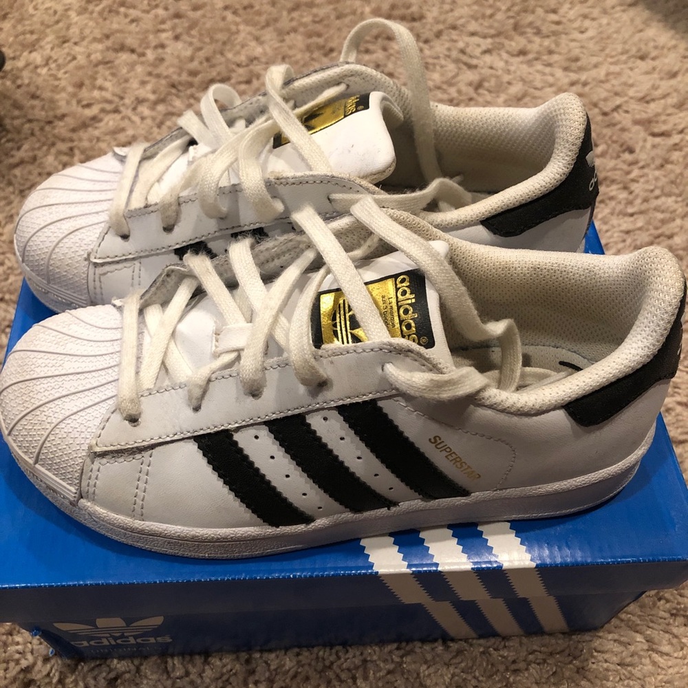 Adidas Superstar